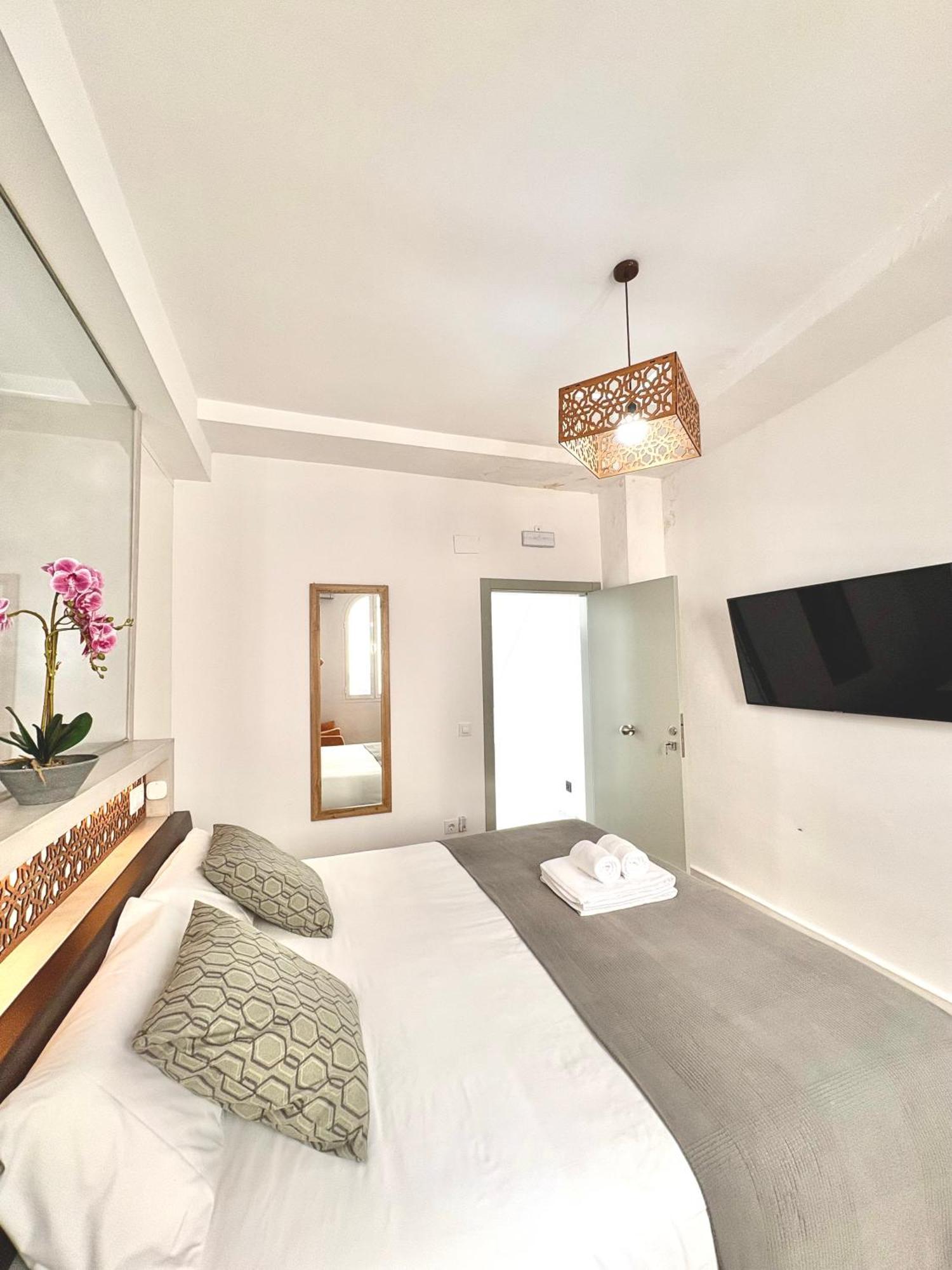 Unique House - Private Spa&Pool -Stayinseville Luaran gambar