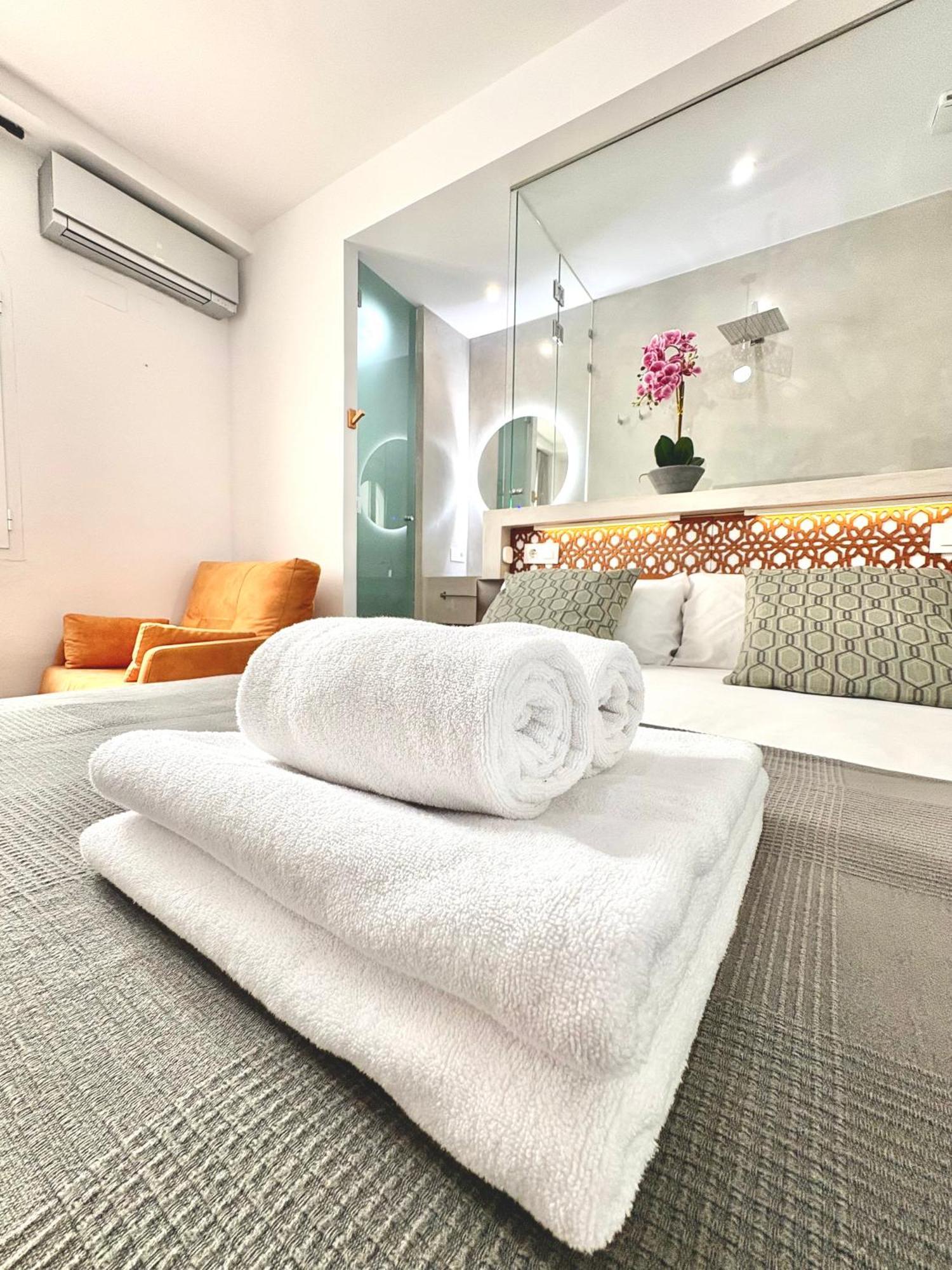 Unique House - Private Spa&Pool -Stayinseville Luaran gambar