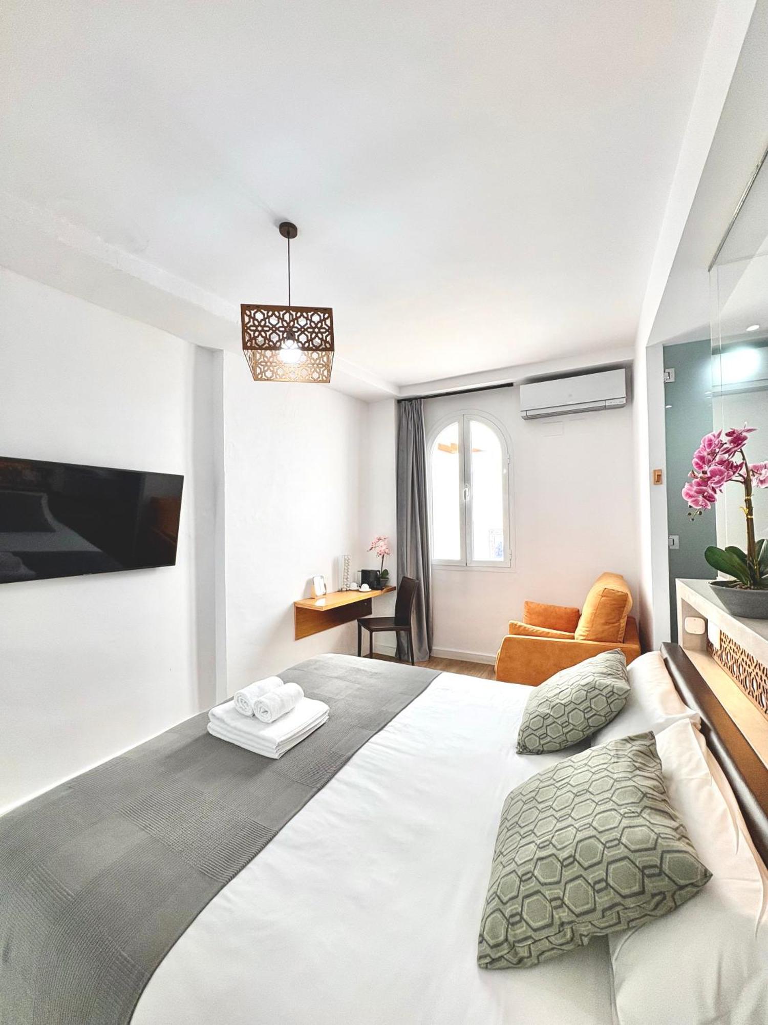 Unique House - Private Spa&Pool -Stayinseville Luaran gambar