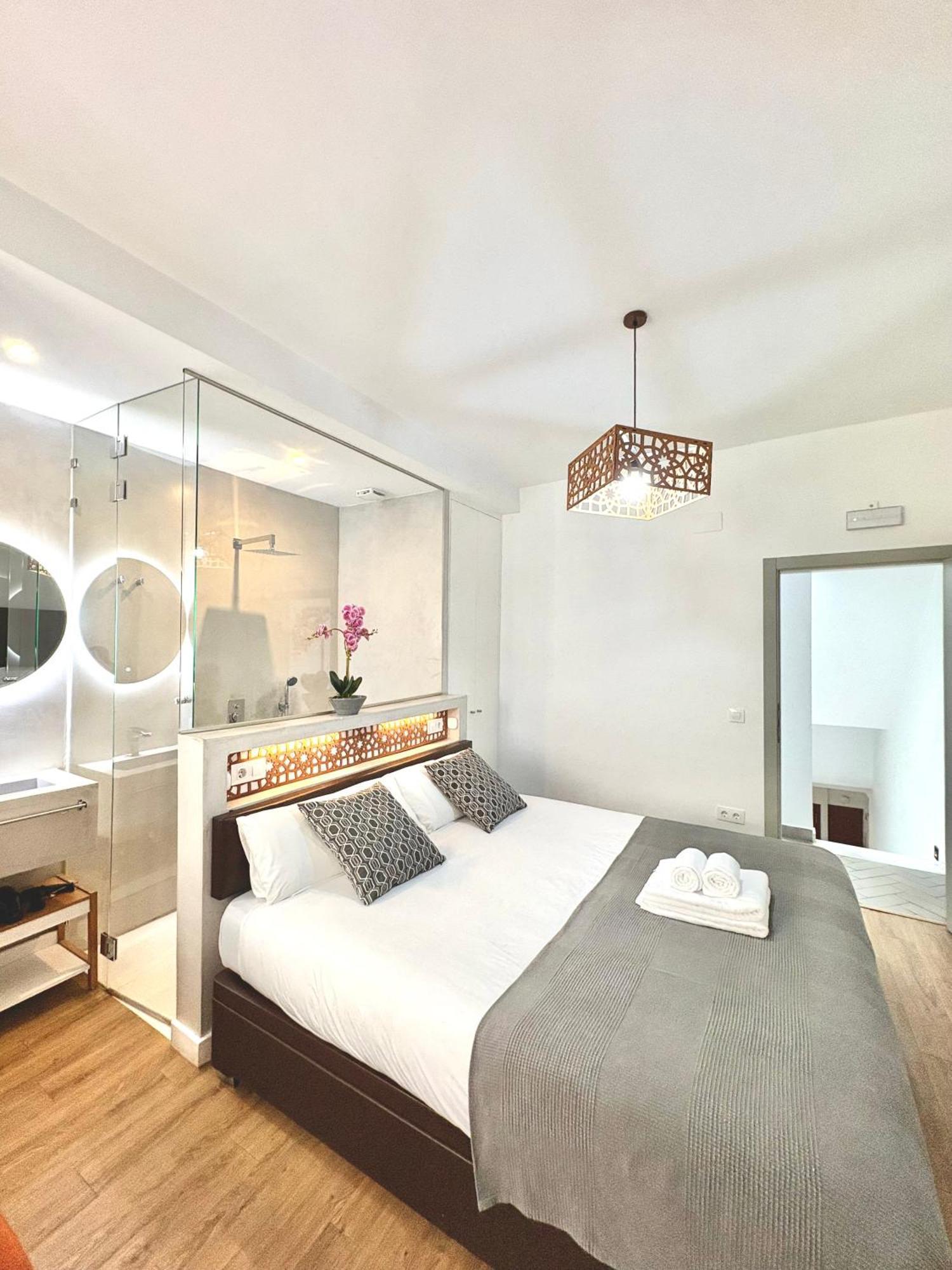 Unique House - Private Spa&Pool -Stayinseville Luaran gambar